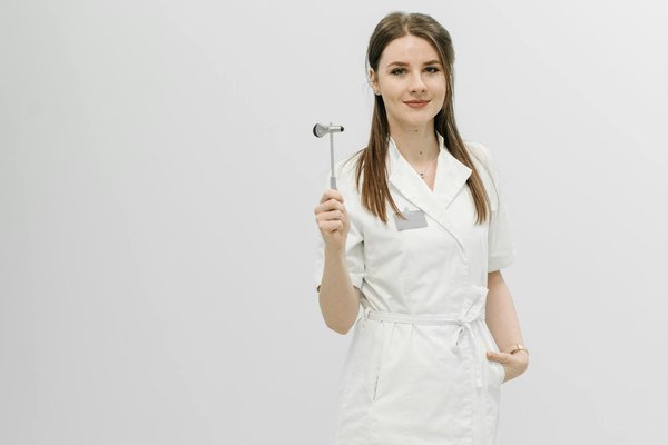 Audioprothésiste à montreuil : vos solutions auditives sur mesure